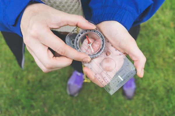 Où explorer les grottes de glace en Islande ?